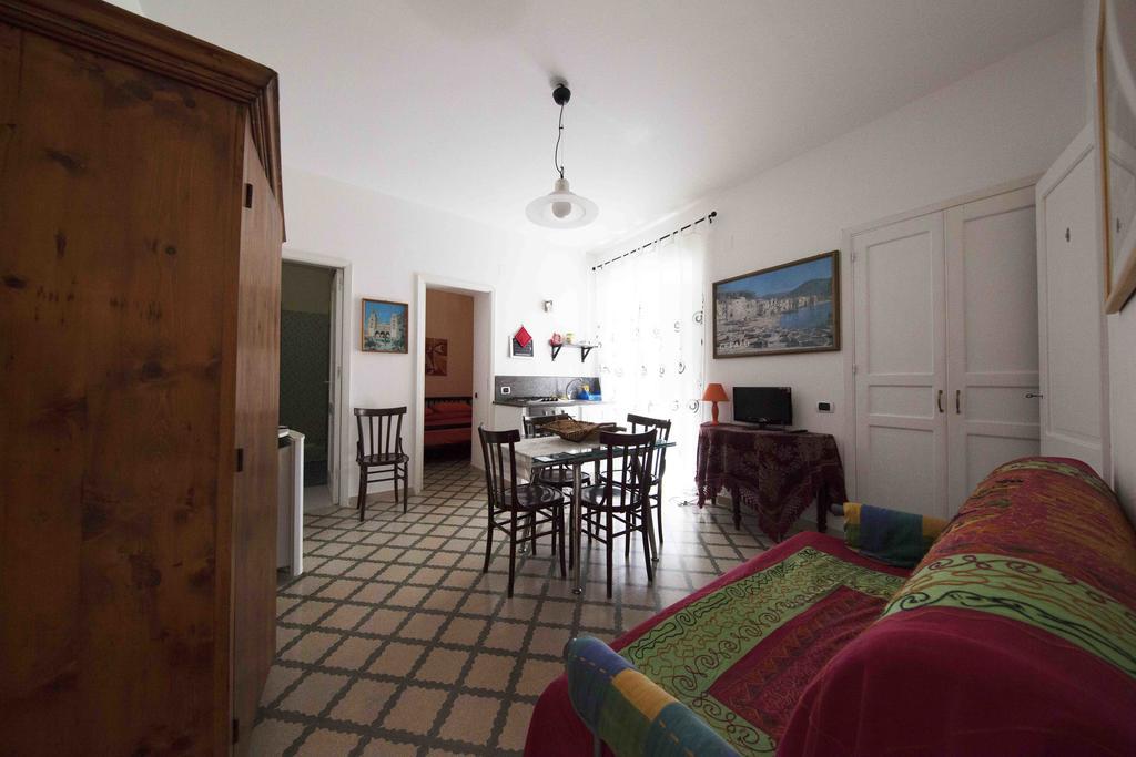 Gioeni 23 Apartment Cefalù Cameră foto